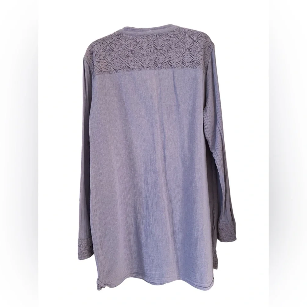 Soft Surroundings Lilac Periwinkle Gauze Lace Trim Button Front Tunic Top L - Picture 3 of 4